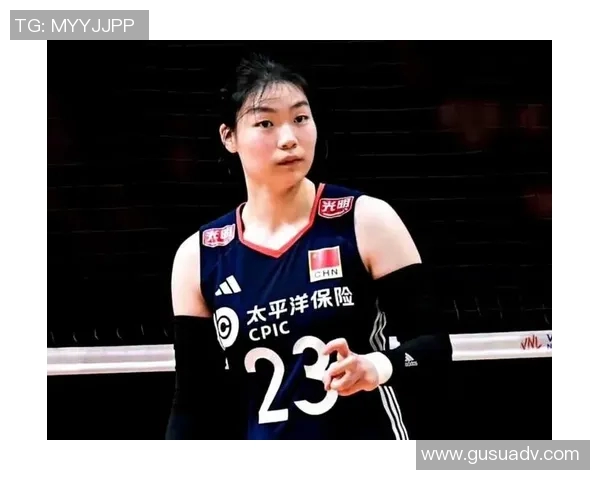 女排主教练大胆启用新人,网友称其“赌王”